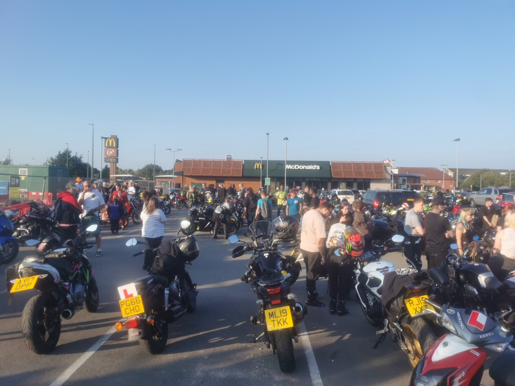 Friday Night Meet – 15th August 2025